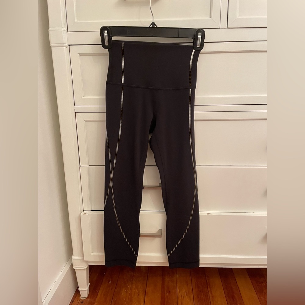 Lululemon Align 21” size 2